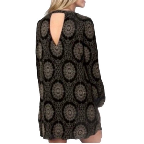 Altar'd State Boho Floral Embroidered Mini Shift Dress Size S Babydoll Feminine - Picture 3 of 12