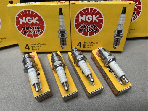 YAMAHA PW50 QT50 FITS SUZUKI JR50 FZ50 FA50 NGK BPR4HS SPARK PLUG PW JR QT FA 50 - Picture 2 of 2