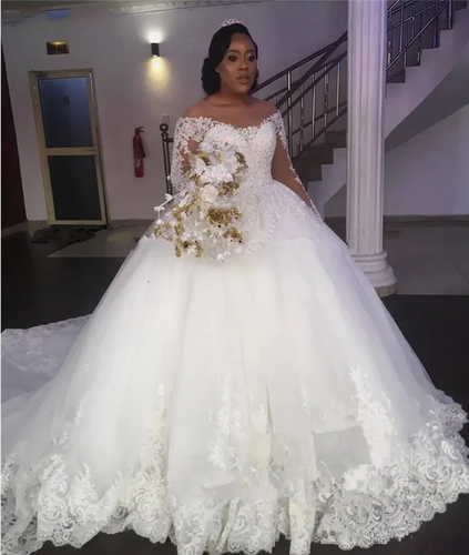 Plus Size Princess Wedding Dresses Long Sleeves Lace Applique Bridal Ball Gowns - Picture 2 of 12