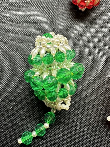 Vintage Lot of 7 Unique Hand Made Beads & Pearls Christmas Ornaments, Colorful - Picture 6 of 16