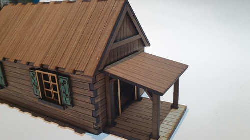 28mm WW2 Russian Log Cabin Painted Terrain House Perfect for Bolt Action - Picture 11 of 12