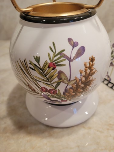 Lenox Porcelain Candle Lamp Tealight Holder White With Pinecone Design - Picture 6 of 9