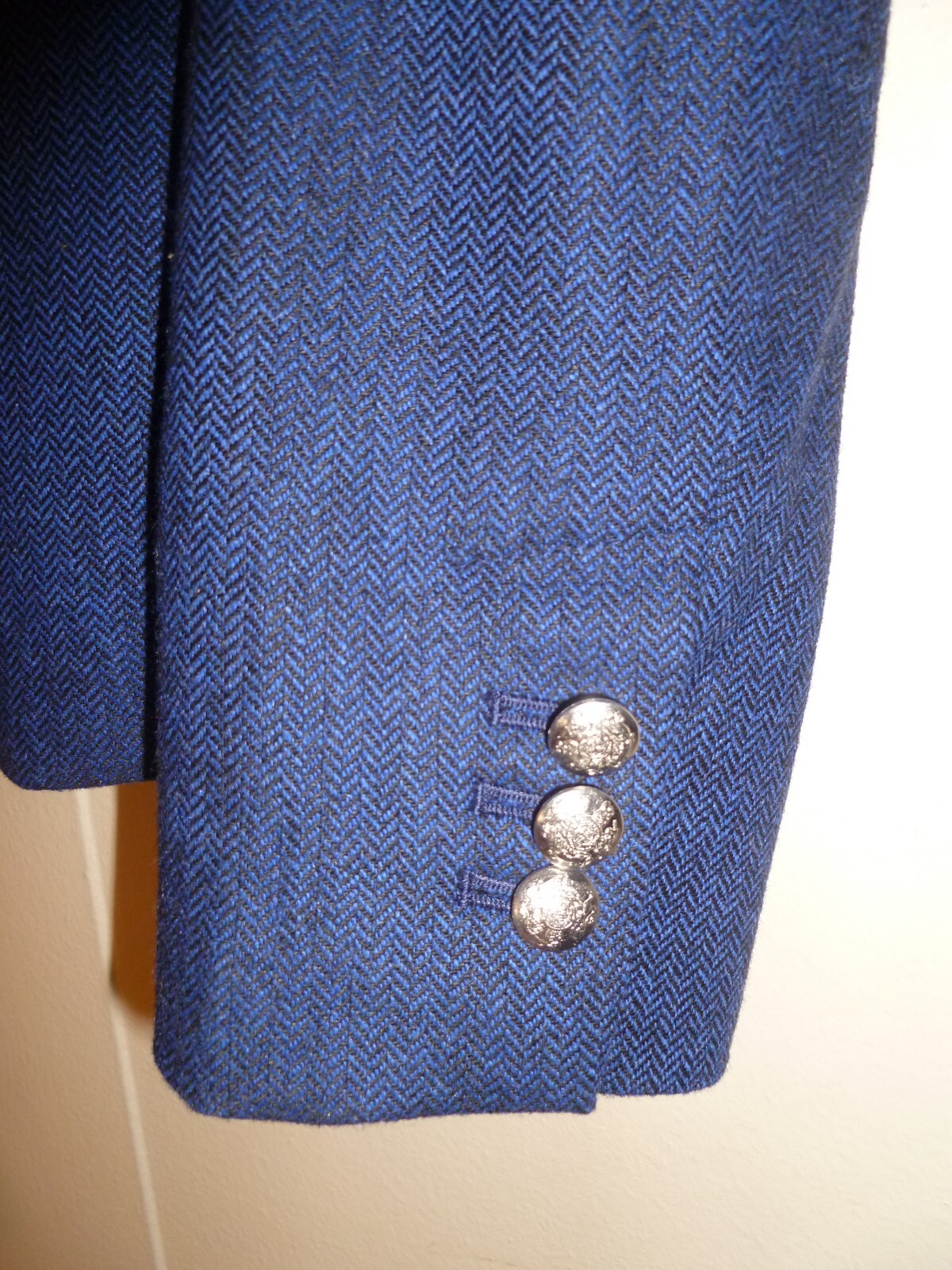 Picture 8 of 18