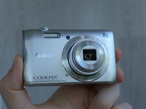 Nikon COOLPIX A300 20.1MP / 8X Optical Zoom / Digital Camera - Silver - Picture 16 of 24