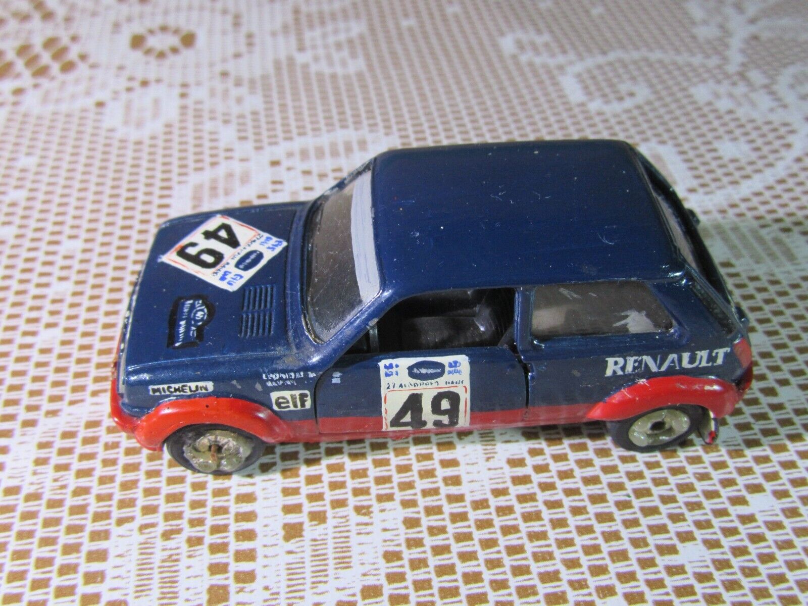 Picture 7 of 9
