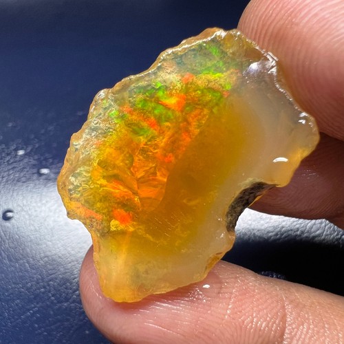 37 Carat Ethiopian opal cabochon, Top opal rough, Opal Raw, opal Gemstone - Picture 6 of 6