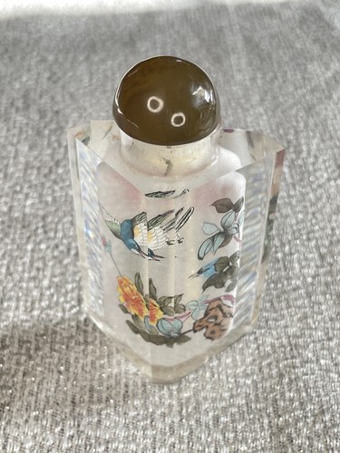 Triangle Shaped Inside Reverse Painted Glass Crystal Snuff Bottle - Picture 4 of 9