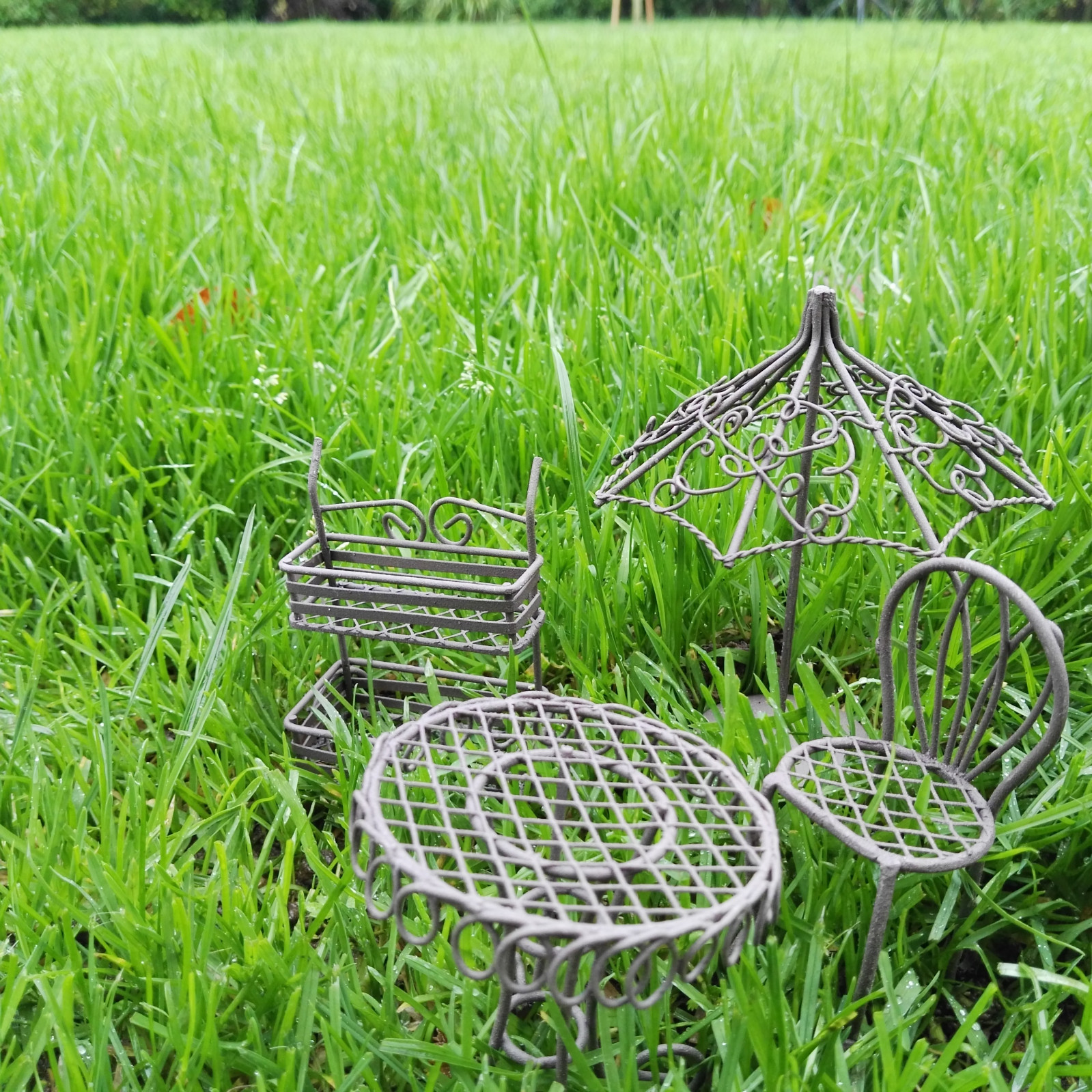 4teilig Puppenhaus Miniatur Möbel Gartenmöbel Metall 112 Rost BraunGrau