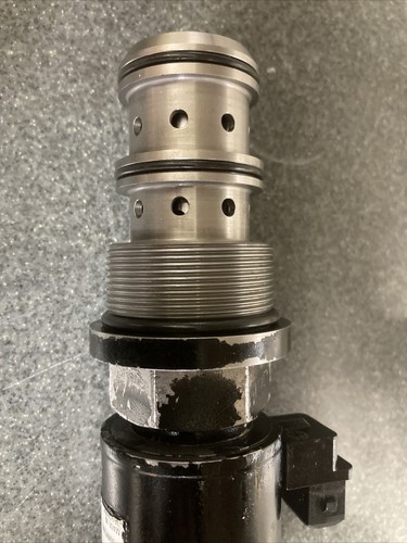 SRCB063S2-1J2 Hydraulic Flow Control Valve Bucher Hydraulics L190401276 Germany - Picture 7 of 16