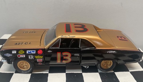 1/24 Smokey Yunick - # 13 Curtis Turner 1966 Chevelle Custom Built Diecast