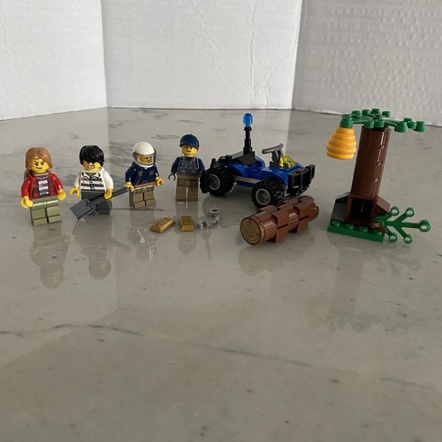 LEGO CITY 60171 Police Mountain Fugitives 100% Complete With Manual & Minfigs - Picture 4 of 11
