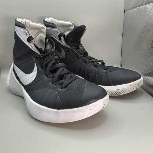 Nike Women's Size 9 Basketball Hightop Shoes Black/White