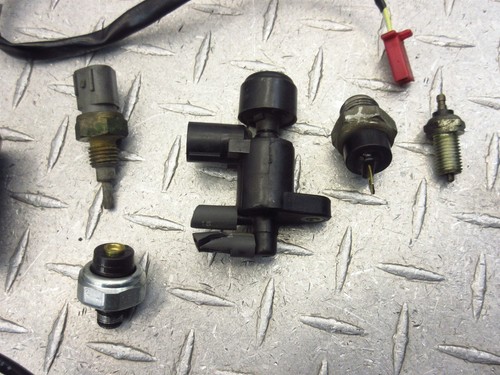 2004 02-09 Honda VFR800 Interceptor OEM Sensor Lot Pulser Speed Oil Temp Tested - Picture 5 of 12