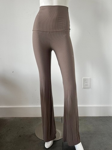 Skims So Soft Foldover Ribbed Hose Braun Größe XS Bootcut - Bild 1 von 4