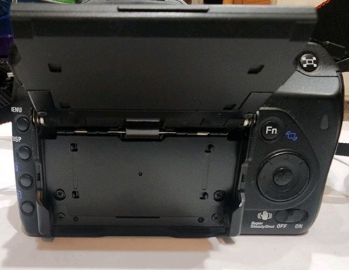 Sony Alpha DSLR-A350 14.2MP CCD Digitale SLR ILC Kamera mit 18-70mm Objektiv - Bild 5 von 18