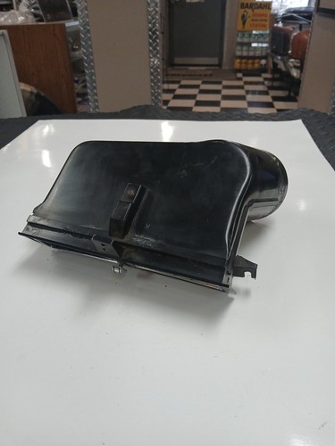 70-72 Chevelle Monte Carlo El Camino Center Dash A/C Vent w / lever Restored - Picture 5 of 6