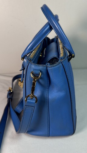 MCM Coral Blue Leather Medium Nuovo Crossbody Tote 2way Bag Auth - Picture 6 of 14