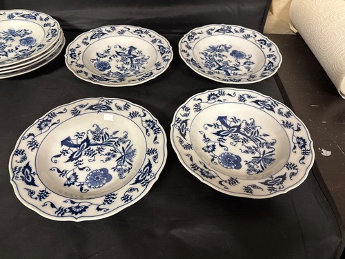 Vintage Blue Danube 12 Soup Bowls Designed Patent No: 99183 LOVELY PATTERN! - Picture 11 of 20