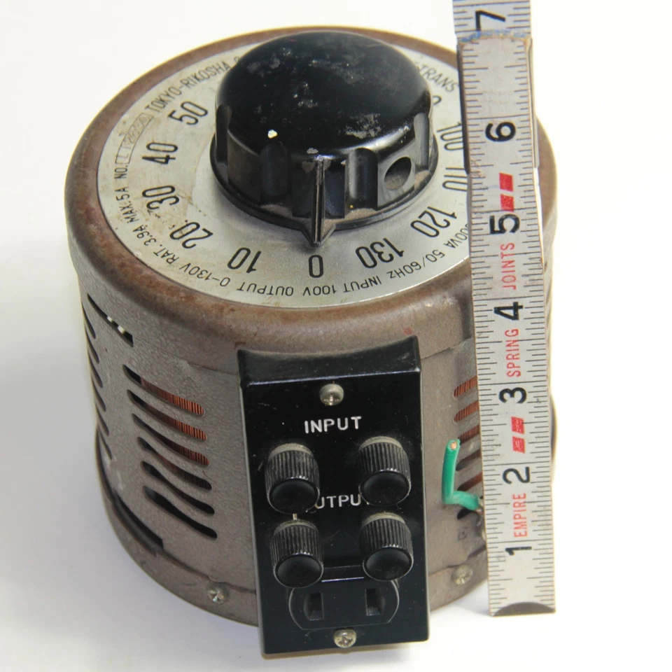 Transformador variable Tokyo-Rikosha Riko Slidetrans - Tipo RSA-5 500VA 1-130V ⚡  Foto 2 de 3