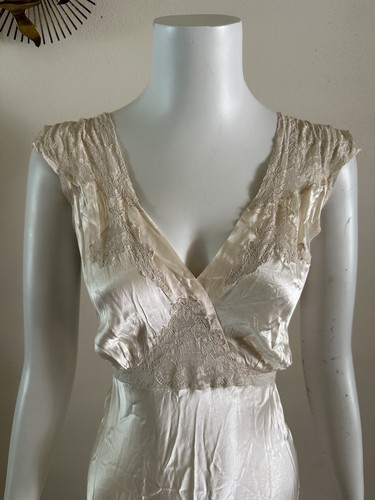 1940s Ivory Satin Slip Dress Tie Back Bias Cut Ruched Net Lace Wonder Maid VTG - Picture 2 of 24