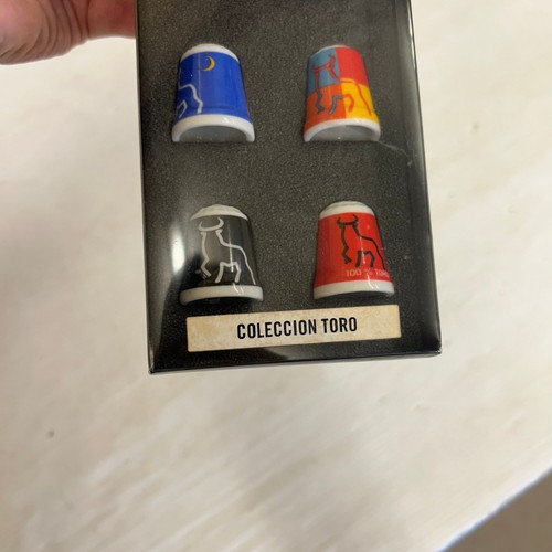 Jordi Nogués Coleccion Toro Porcelain Thimbles Set 6 Bull Design Collectable - Picture 3 of 5