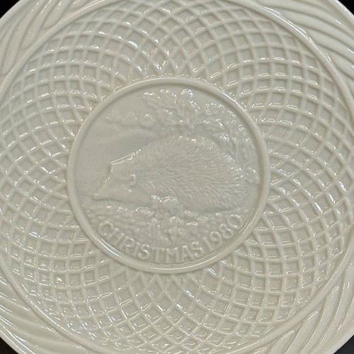 Piatto Natalizio Vintage 1980 Belleek Ireland Riccio 3° Ed, 2° Serie Wildlife - Foto 2 di 6