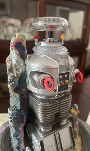 Lost In Space B9 ROBOT - Franklin Mint 1998 LIMITED EDITION w/ Glass Dome & COA! - Picture 11 of 16