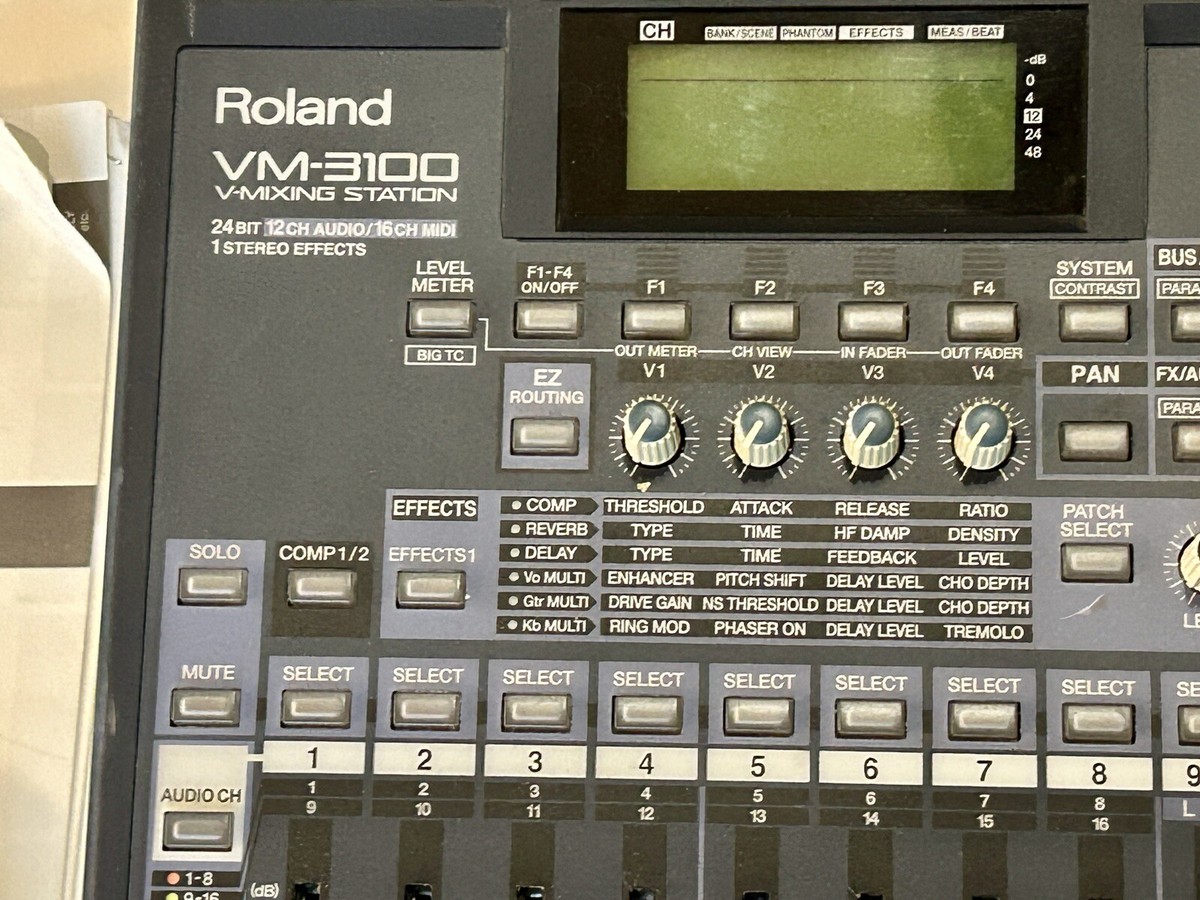 Roland VM-3100 Pro V-Mixing Station 24 bit 20 Channel MIDI