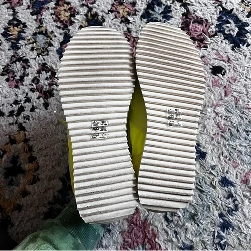 Rag & Bone Retro Runner Neon Yellow Sneakers 37.5 / US 7.5 - Picture 4 of 5