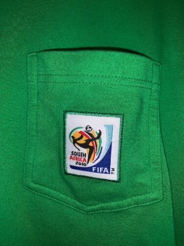 2010 Südafrika FIFA Fussball-Weltmeisterschaft Herren Medium Olympische Spiele Fußball Polo grün ~ EUC - Bild 2 von 8