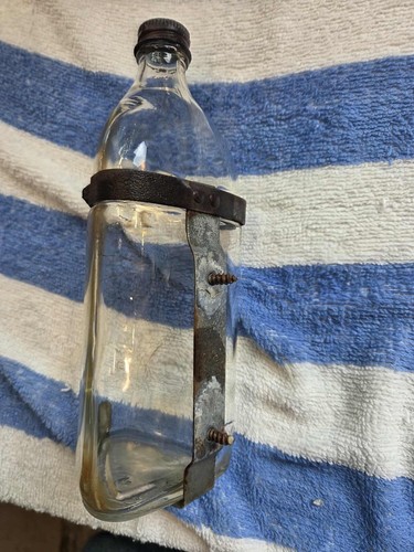 Vintage auto Pontiac Original OEM washer bottle. - Picture 2 of 4