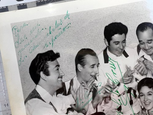 autograph Los Churumbeles De España 8x10 Original Hand Signed Photo - Picture 5 of 11