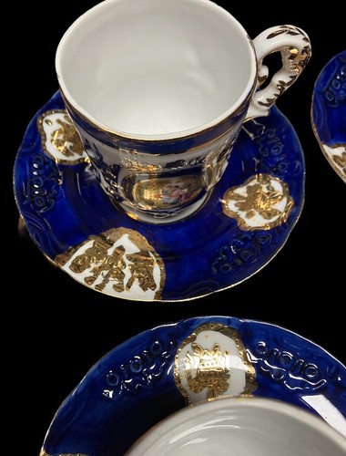 16 PIECES VINTAGE LIMOGES CHINA COLBALT BLUE TEA SET SEE DESC & PICS FOR STORY - Picture 14 of 16