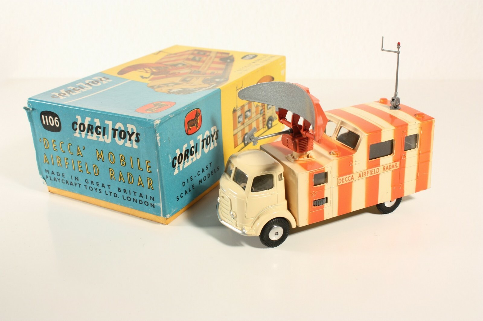 Corgi toys 1106, Decca Mobile airfield radar, Mint en Box ab2278 Corgi toys 1106, Decca Mobile airfield radar, Mint en Box ab2278