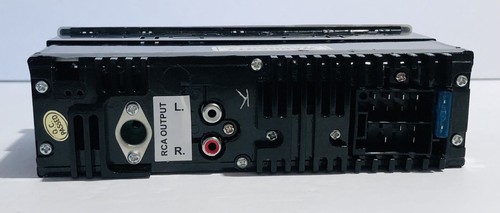 BOSS MR1306UA Marine Boat Digital Media Receiver USB/AUX MP3 Compatible White - Picture 8 of 10