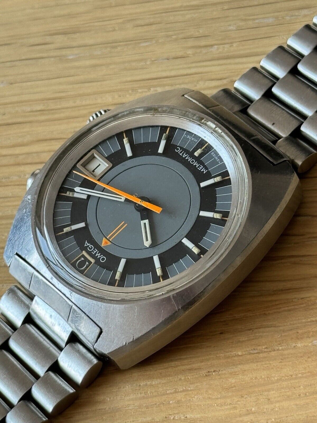 Foto 3 di 24