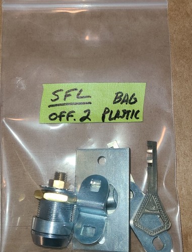 Bloqueo de leva largo Abloy 5/8" con 2 llaves, 3 lengüetas de leva, placa de anclaje y cuello espaciador - Imagen 14 de 14