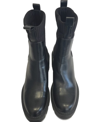 ZARA Ankle Boot Chelsea Boots Size 39 US 8.5 Chunky Lug Sole Black Platform