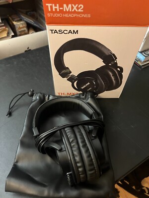TH-MX2 Closed-Back Studio Mixing Headphones New with Box