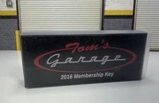 Toms Garage / GMP 1/18 Scale 2016 MEMBERSHIP KEY “Collector Key 