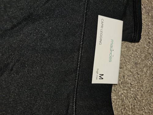 Maurices black stretchy capris new - Picture 5 of 5