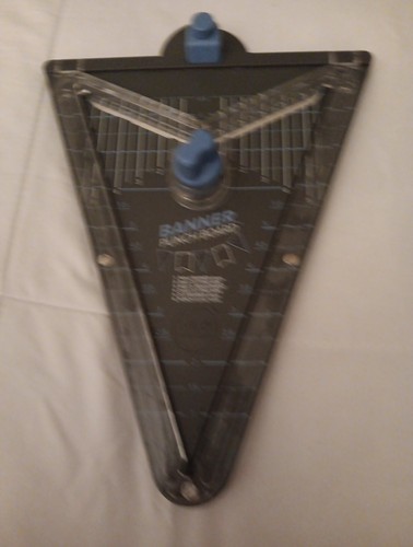 We R Memory Keepers-Banner Punch Board-Make Your Own Banners-1-8.5"-EUC - Picture 3 of 4