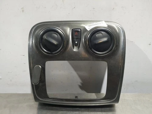 682607123R Moldura para DACIA SANDERO II Laureate 2012 968862