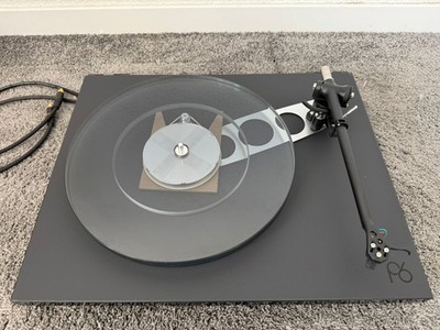 Rega Planar PL6 PL 6 Plattenspieler in schwarz mit Rega Ania MC Tonabnehmer