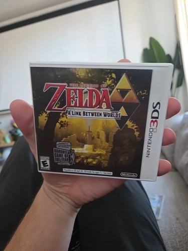 The Legend of Zelda: A Link Between Worlds (Nintendo 3DS, 2013)