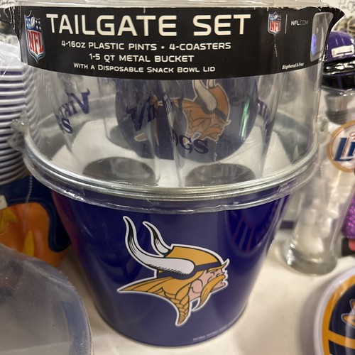 MINNESOTA VIKINGS PARTY LOT FULL SIZE SNACK HELMET BEER BUCKET CLIP CUPS GLASSES - Picture 4 of 17