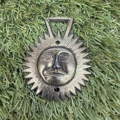 Messing Pferd Medaillon Antik Englisch Sonne Gesicht Spike Traditional Parade Geschirr - Bild 1 von 5