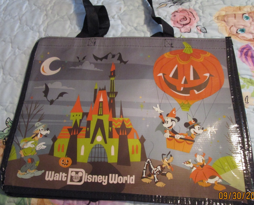 2025 Disney World Parks Halloween Süßes oder Saures Tragetasche groß 17 x 13 Zoll - Bild 3 von 3