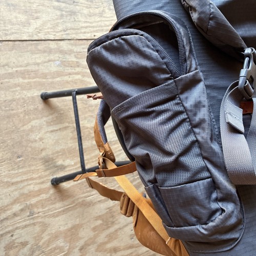 REI Co-op Cool Trail Pack Cooler 20 Can+ Daypack L backpack Gray & Gold - Picture 5 of 12