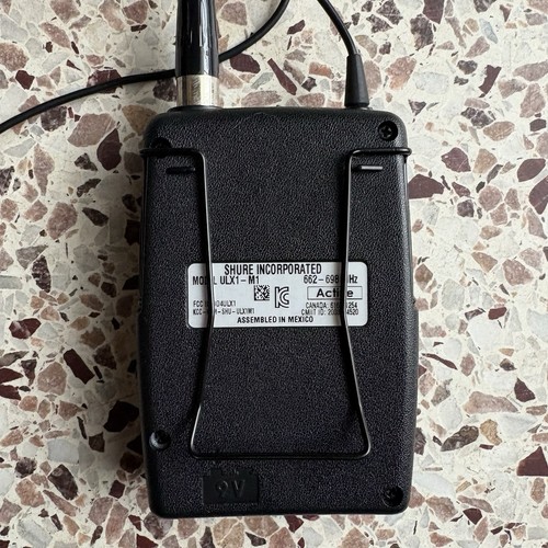 Shure ULX1-M1 Bodypack Wireless Transmitter 662-698MHz & WL184 Lavalier Mic - Picture 4 of 13